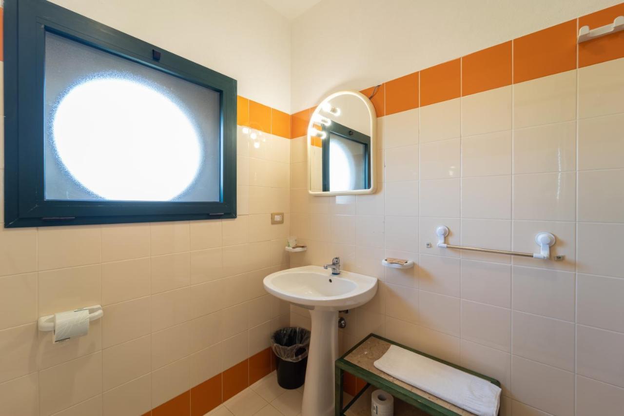 La Meta Sporting Rooms Alghero Exterior photo